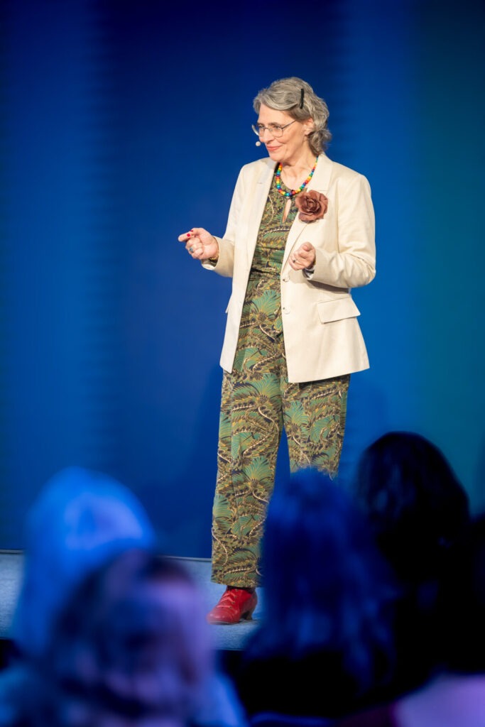 Savina Traumasensible Ausbildung Soul and Science Academy Foto JustinBockey 260423 183927NIKON Z6 3
